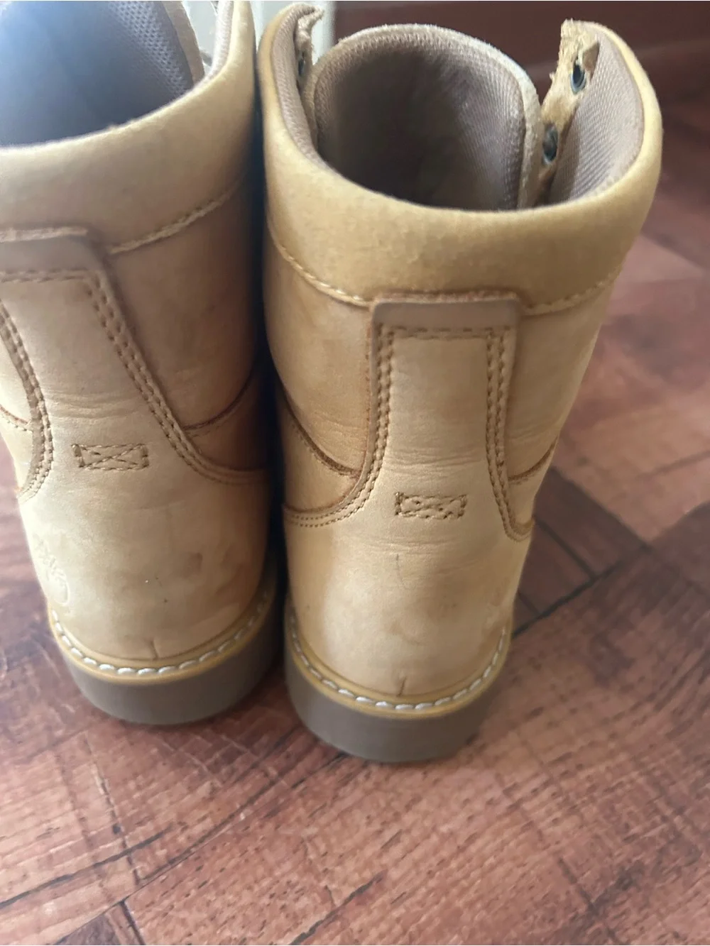 Timberland sturdy tan